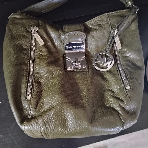 Michael kors purse and canvas combat boots size 7.5 - Picture 3 of 9